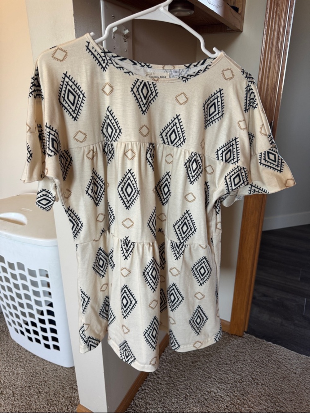 Cream Aztec-Print Short Sleeve Tunic Top